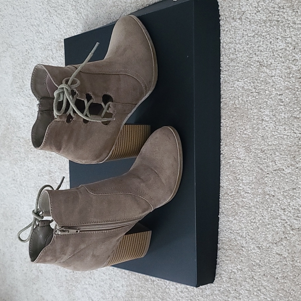 Express booties - Picture 2 of 4